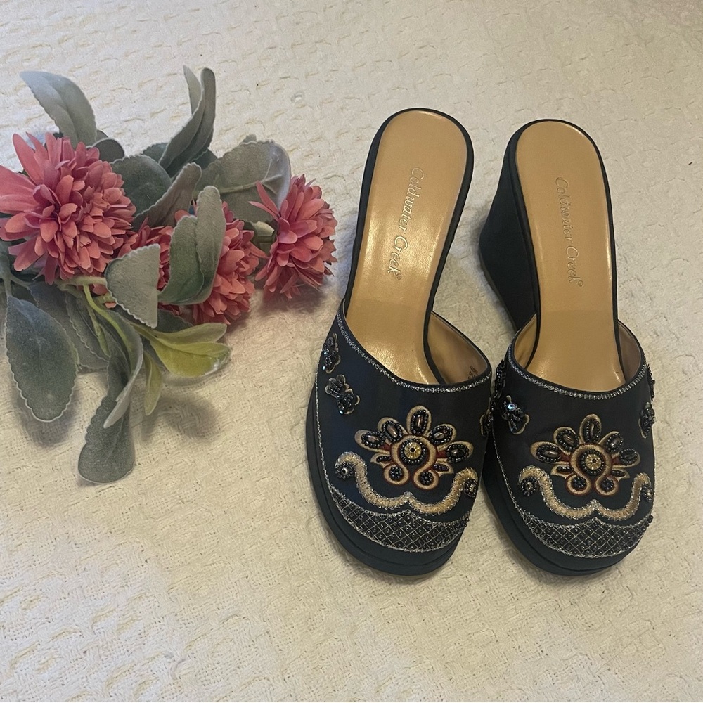 Coldwater Creek Black and Gold Embroidered Mules. Size 9 M